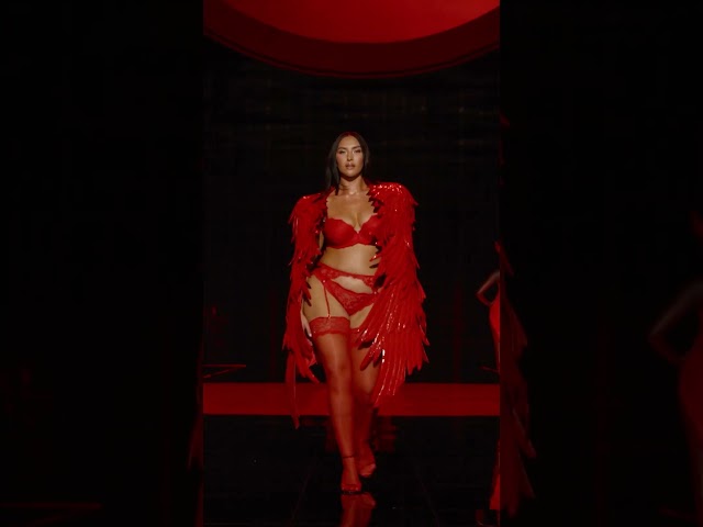 Yumi Nu: Serving drama in every stitch.