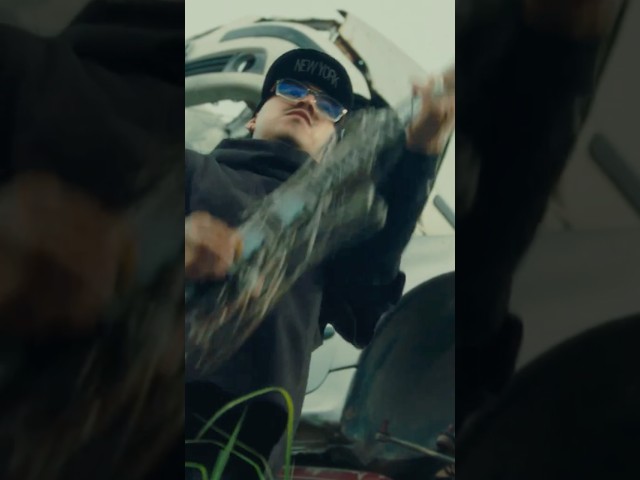 “Pa Mis Carnales” by @ladronesmx
