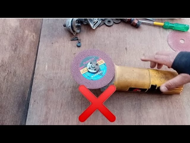 Angle grinder disc fitting