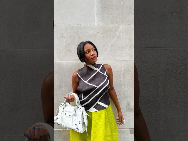 #AD eBay Live gave @toastedbananabread_ more than she bargained for.