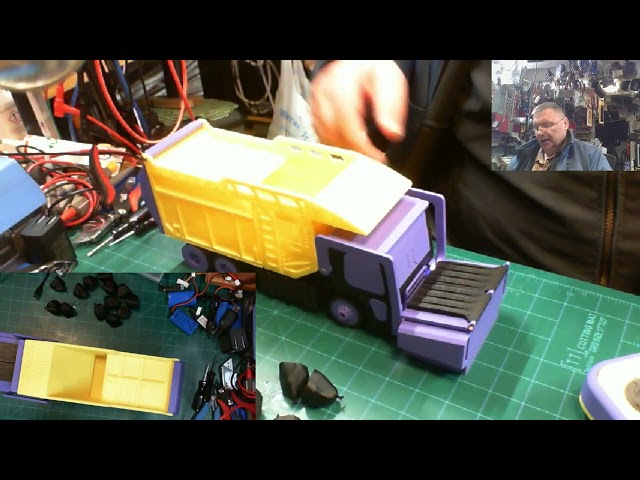 CYBER-BRICK RC Garbage Truck