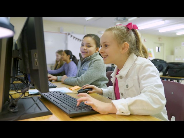 Exploring Food Chains with Minecraft Education