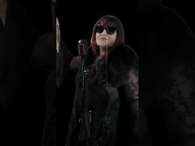 SideShow Annie - Rockin' #lanewaymusic #aussierock