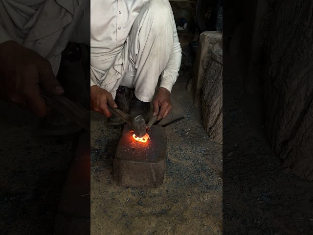 🛠️Made a ramba out of old iron parts blacksmith hardwork