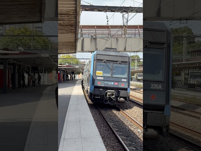 Quand la Z20500 rencontre la Z20900… 🎧🔥 #shorts #rer #idfm #train #railway #z2n #rerc #rail