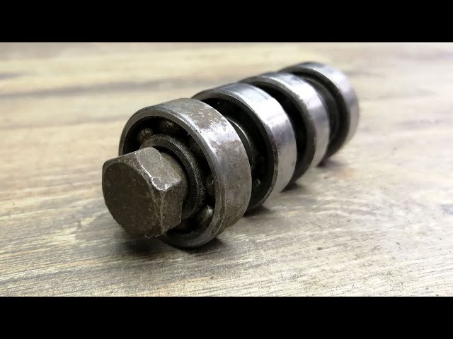 DIY mobile table on bearings