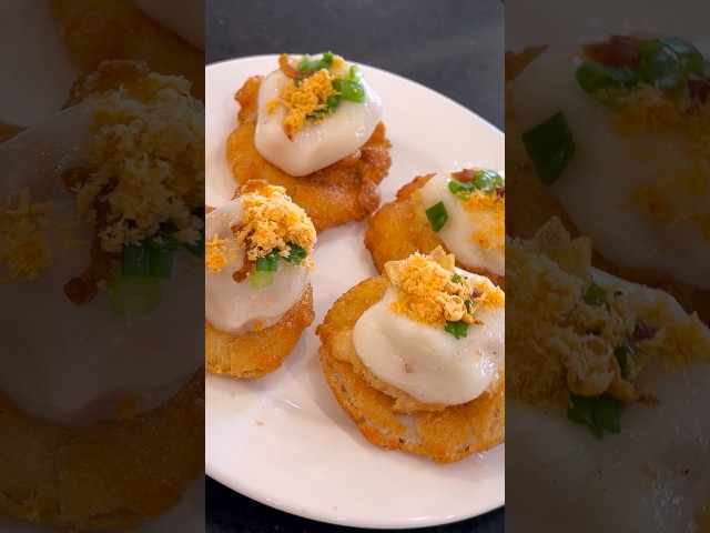 Banh It Ram Vietnamese viral snack