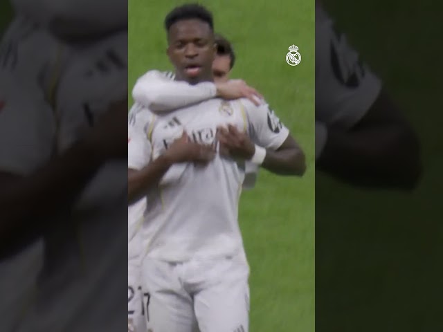 🔥 Vini Jr. doing Vini Jr. things... #RealMadridRayo #ViniJr