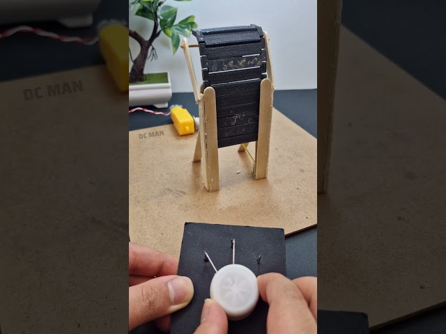 Pulley-operated rolling shutter | #dcmotor #techexperiments #dcman #electronic #motor