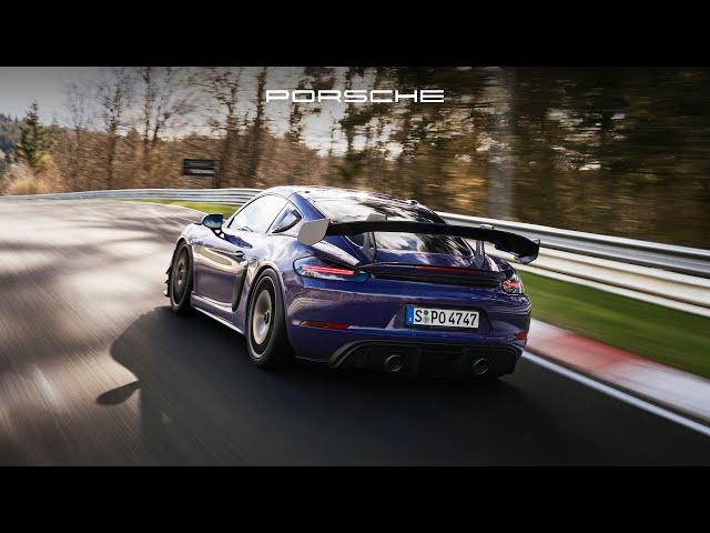 Track-optimised: the Porsche 718 Cayman GT4 RS with Manthey Kit