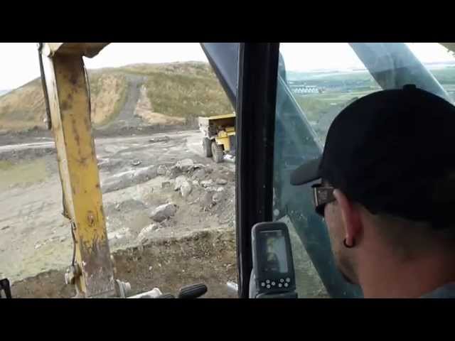 Man sized buckets - Caterpillar 385CL Excavator