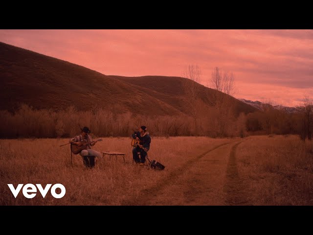 Peech. - Tell Me (Small Town Sessions)