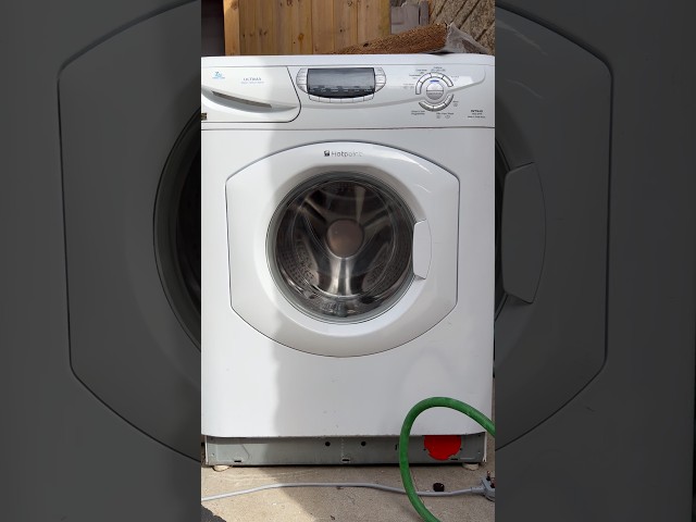 Hotpoint WT960 back up and running! Empty 1600rpm (new display board)