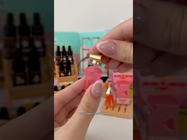 let’s make MINI perfume✨!! @officialminiverse #ad #Miniverse #MiniverseSpaces #MiniverseFragrance