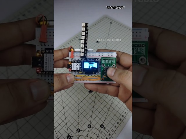DOOM on Seeed Studio XIAO RA4M1! 🤯🎮#DOOM #XIAORA4M1 #SeeedStudio #SeeedXIAO #Microcontrolle #Arduino