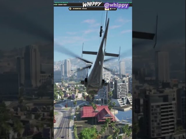 Bobby Charles falls from the sky and lands in front of the mayor GTA RP NoPixel 4.0