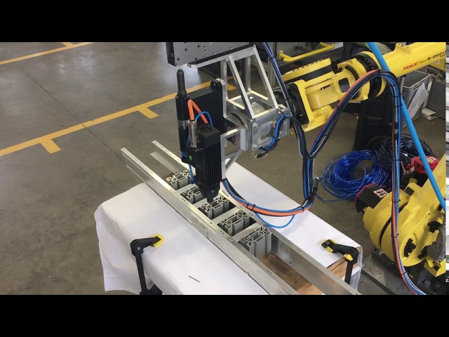 Riveting automation with drilling device on Fanuc robot – SAN™ riveting system