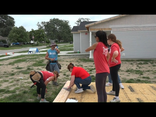 WTOL 11 team joins Habitat for Humanity in annual women build