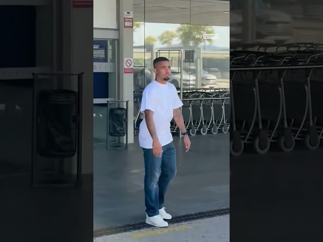 Gabriel Jesus arrives in Barcelona ahead of his move 📞
