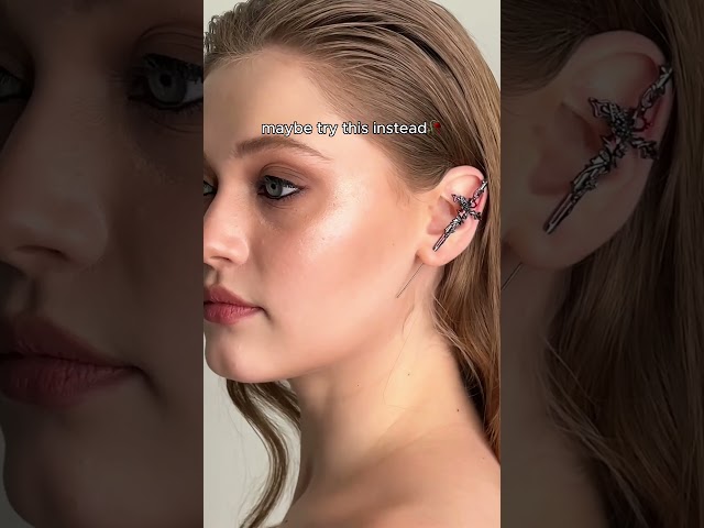 The most comfortable earrings😍🥀 as many of you still ask how to wear them #hookearrings