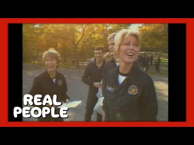 West Point's First Female Cadets | Real People | George Schlatter