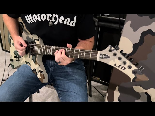 ESP LTD Snakebyte in KUIU Camo! Is An Import Guitar Really Worth $1899??