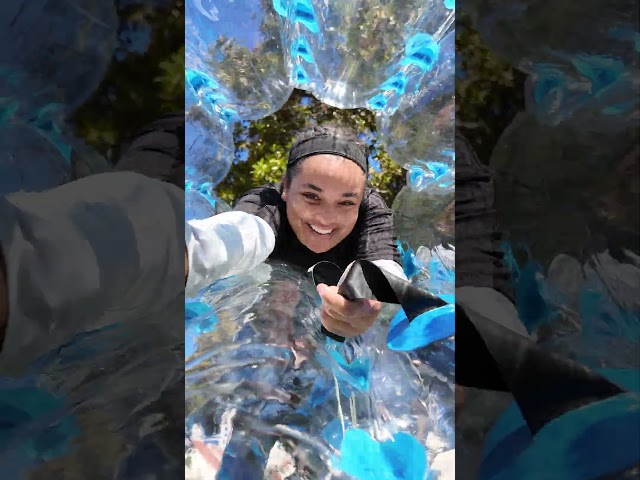 Inflatable ball + bricks = CHAOS 😵‍💫 | LEGO Sonic challenge with Formula #Shorts