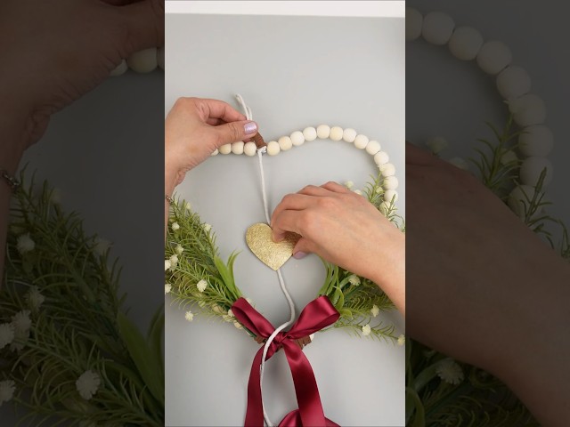 Make a Cute Heart Wreath With Dollar Tree Supplies! 💕 #dollartree #dollartreediy #diyhomedecor