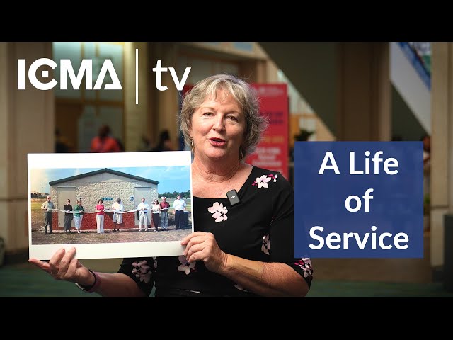 Story in a Picture - Distinguished Service Award