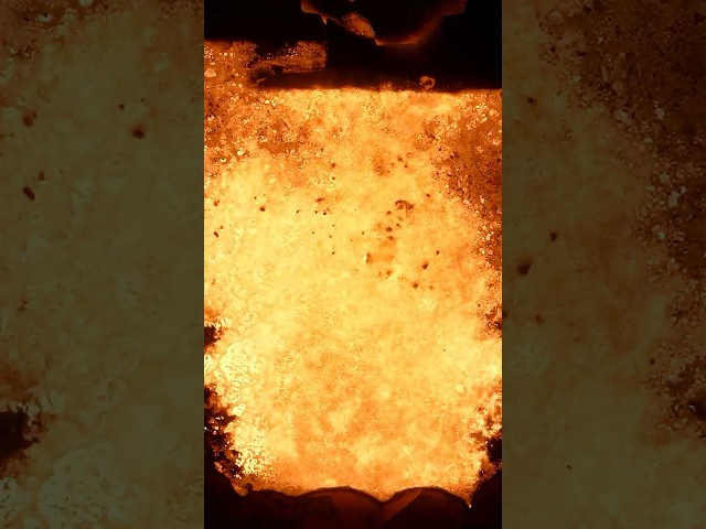 Seeing Inside A Thermite Reaction