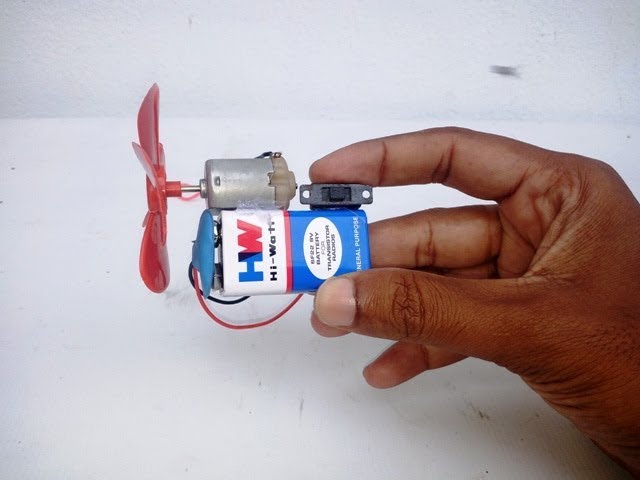 How to Make Homemade Mini DC Motor FAN with 9 Volts Battery |   9 Volts Battery Projects at home