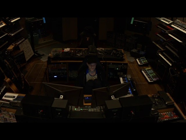 Deadmau5 listens to Boomcake "you started in February you say?"