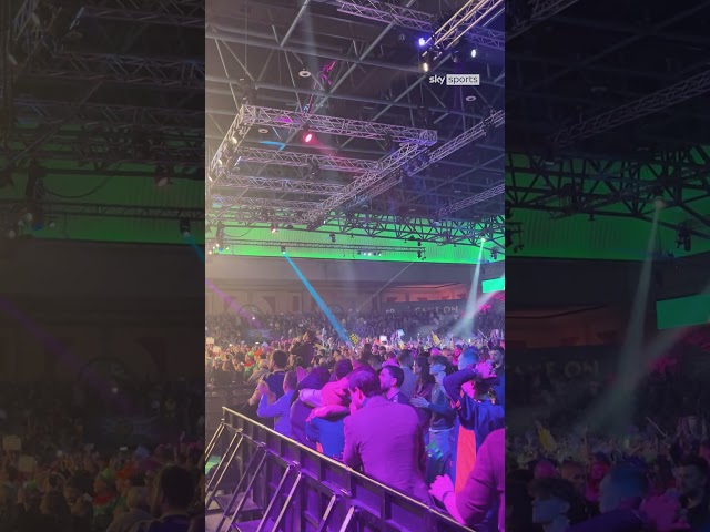 What a moment for Luke Littler's family ❤️ #darts #shorts