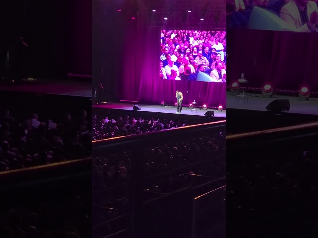 Max Amini Perth Show