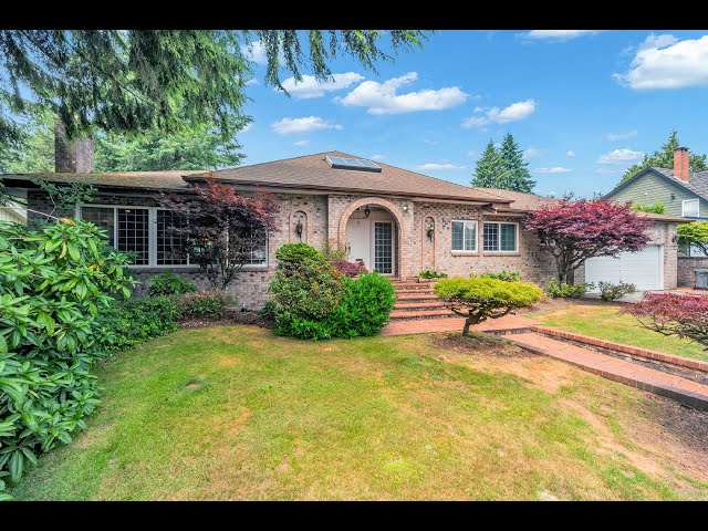 7 Semana Crescent, Vancouver | Real Estate Video Tour by REV Studio Photography