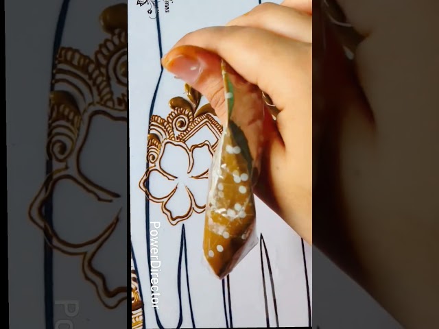 #mehndidesign #hennaart #mehndi l#simplemehndi #easymehndi