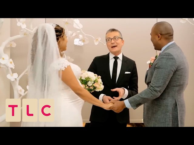 Bride Asks Randy Fenoli To Officiate Her Secret Kleinfeld Wedding | Say Yes To The Dress