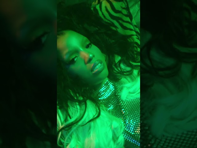 how can you make it on your own? 💚 official video out now 📞