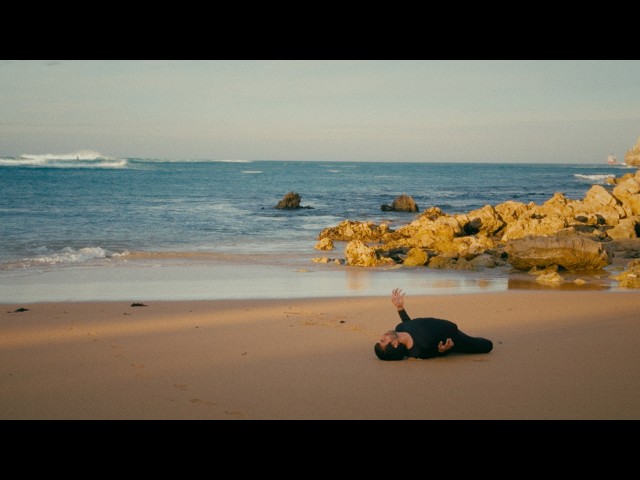 The Pivot (धुरी) | A Powerful Short Film on Migration & Belonging