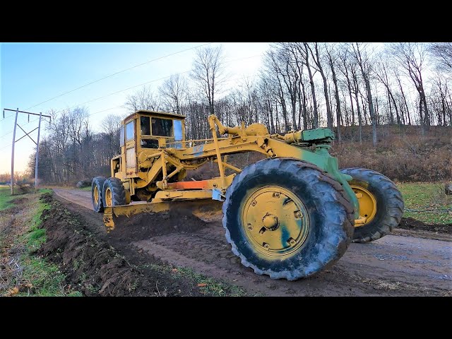 I bought the CHEAPEST road grader on facebook marketplace - WILL IT RUN??