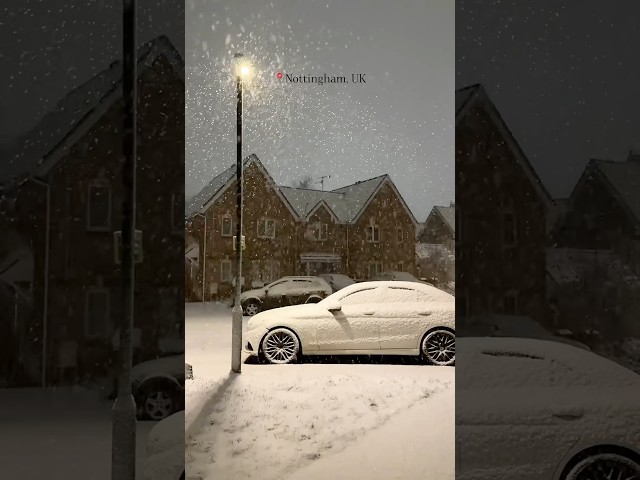 Snowfall UK | First Snow of the Season | Winter 2024 #shorts #youtubeshorts #snowfall