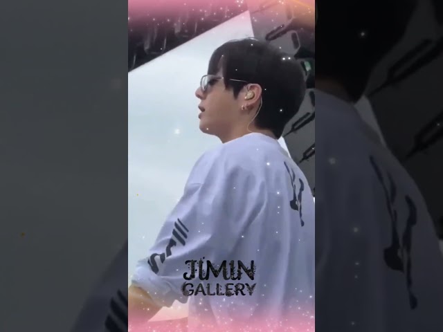 Jungkook's INSTANT Panic When Jimin Almost Falls! 🥺💔 #Jikook #BTS #Shorts