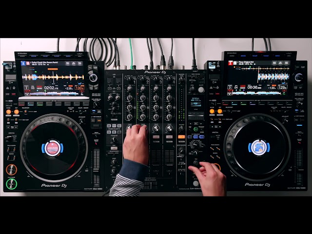 Minimal Tech House DJ Mix - Pioneer CDJ 3000 Performance