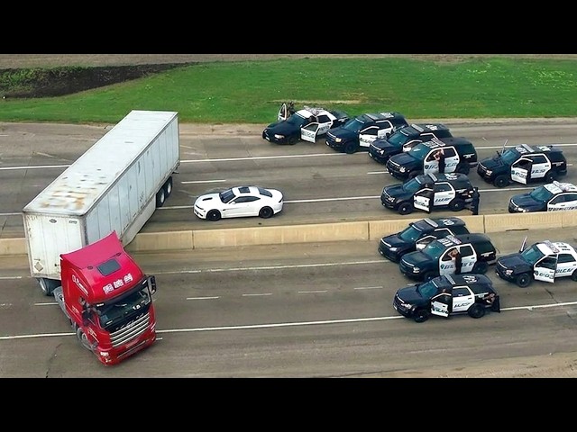 When Truckers Put an End to Police Chases