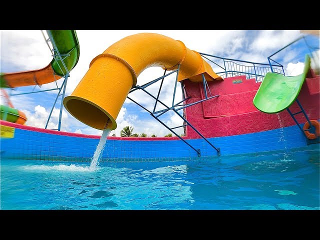Drop Water Slide at Veneza Water Park