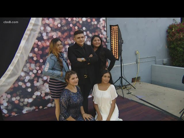 Sweetwater High seniors say farewell face-to-face