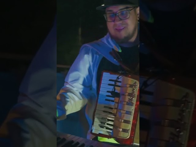 Me Dedique A Perderte | 18 Kilates #cumbia #videolyrics