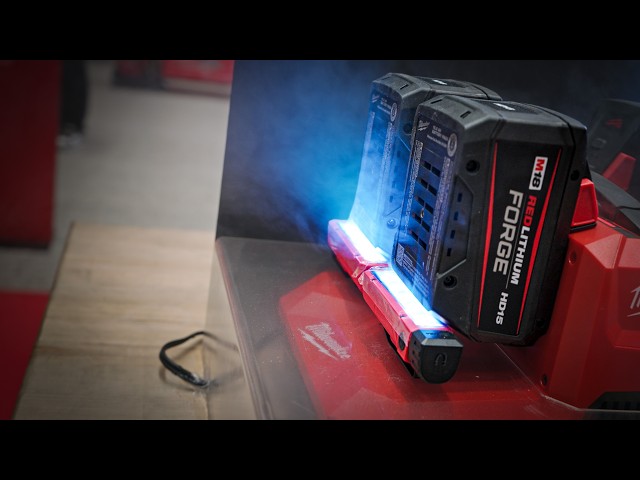 NEW Milwaukee Forge HD15 Battery! Paired With The Four Bay Super Charger!