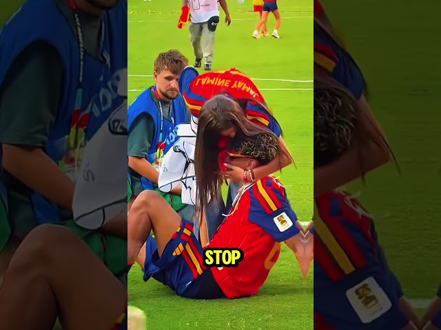 Lamine Yamal KISSES His Girlfriend After the Win! #shorts #lamineyamal #argentina #worldcup #spain