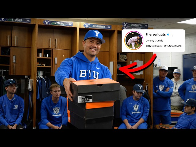 MLB Legend Surprises College Team With Custom Cleats
